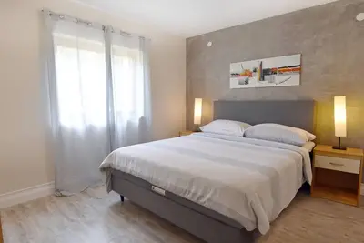 Image de Appartement de deux chambres avec la terrasse Biograd na Moru, Biograd (A-22807-a)