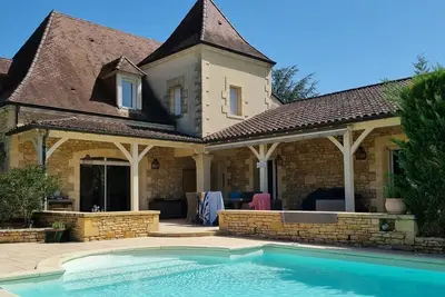 Image de Gite luxueuse en Périgord avec piscine privée