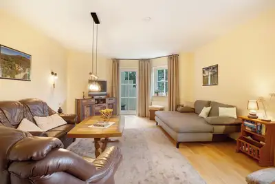 Image de Appartement \"Hönneblick\" avec terrasse privée, jardin privé et Wi-Fi