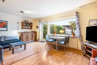 Image de Appartement 'Westerland Kampstraße Erdgeschoss' avec terrasse privée, jardin privé et Wi-Fi