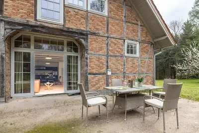 Image de Appartement 'Südterrasse mit Loftcharme' avec vue sur la montagne, lac privé et Wi-Fi