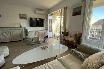 Image de 3 Pièces Agréable et confortable