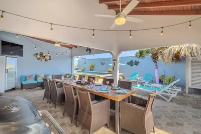 Image de 10 min to Beach Villa Morning Star by Bocobay\n