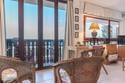 Image de Bel appartement pour 4 personnes avec Wifi, Tv, balcon, animaux admis, vue panoramique et parking