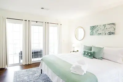 Image de Modern 3br Retreat on Lake Martin