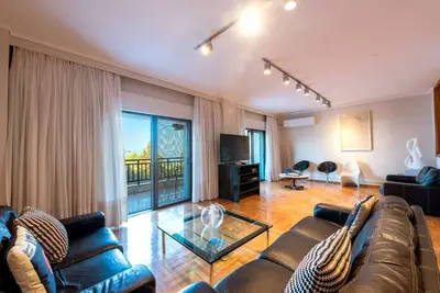Image de City Moon: Chic apt with park and sea view