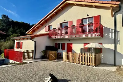 Image de Kostoenea - Ekilore appartement rural au bord de la mer