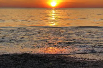 Image de Seascape, Bonita Beach, Modern 1br on the Beach.