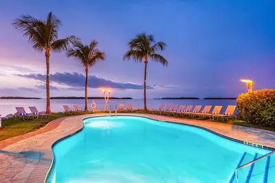 Image de Three Villa w/ Living Area & Private Patio | Close to Theater of the Sea