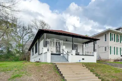Image de Stylish Home ~ 2 Mi to Jackson State & Belhaven!