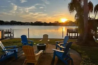 Image de Waterfront home close to Downtown St Pete w/ boat dock, firepit\n