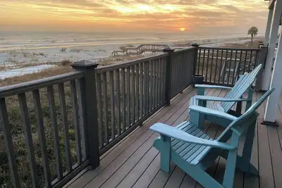 Image de SeaScape: 4br 1st-Floor Condo, Beachfront, Deck, Pool/Spa, Pet-Friendly