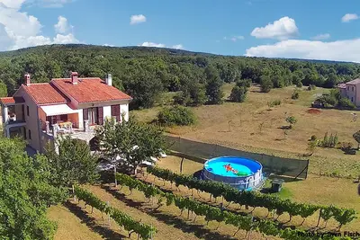 Image de Superbe maison Ă Labin avec WiFi
