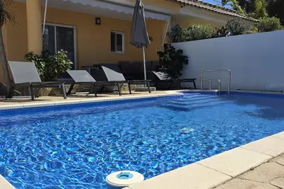 \"Gecko\"@Marisol : 250m de la plage, piscine privée, A/C, WiFi, plage pour chiens