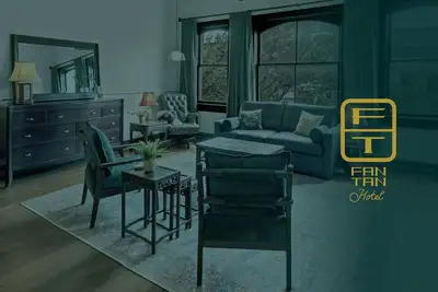 Image de Fan Tan Hotel Historical Suite