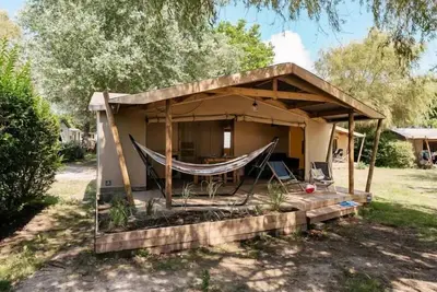 Image de Ecolodge Cotton Toilée 35m² (2 chambres) + Tv + Terrasse semi-couverte 5 personnes