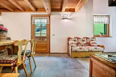 Image de Appartement 'Sussurro Del Ruscello' avec vue sur les montagnes, jardin partagé et Wi-Fi
