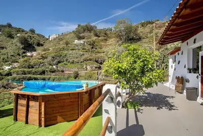 Image de Maison de vacances \"Casa Cueva\" avec vue sur les montagnes, piscine privée et Wi-Fi