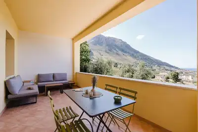 Image de Appartement 'Appartamento Superior Con Terrazza4' avec piscine partagée, Wi-Fi et climatisation