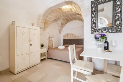 Image de White Lotus Apartment