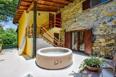 Image de Tranquility at pool