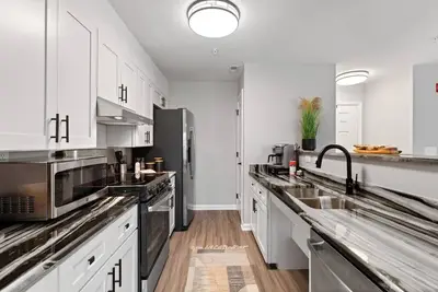 Image de New Luxe Apt 3br Downtown Fay Unit B