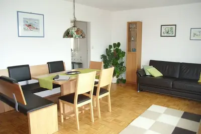 Image de Appartement 'Ferienwohnung 1 Parterre Marschall' avec terrasse privée, jardin partagé et Wi-Fi