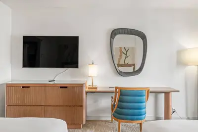 Image de Renovated Partial Ocean View Studio w Balcony 2318
