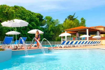 Image de Mandelieu la Napoule: Robinson appartement, résidence avec piscine, parking