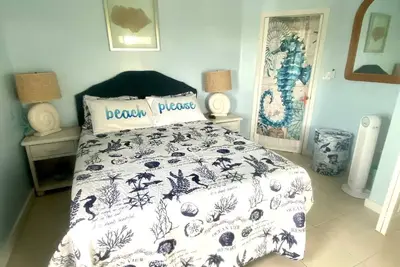 Image de Tropic of Cancer Beach Cottage Little Exuma. Panoramic seaviews