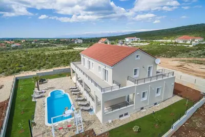 Image de Villa Providenca avec piscine chauffée