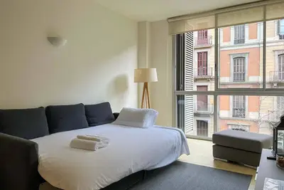 Image de Central Apartment with Shared Rooftop