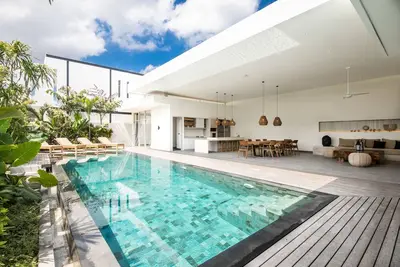 Image de Modern 4 Br villa heart of Canggu 800m to beach