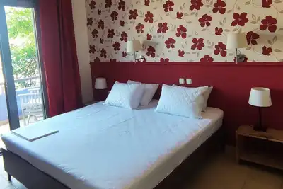 102 | Okeania Triple Room Ground Floor