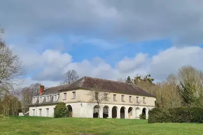 Image de Gîte du Château - au cœur du parc - 6\/7 personnes - 4 kms de Falaise