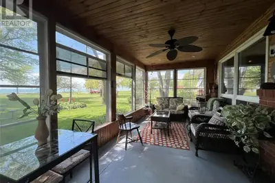 Image de Pelee Island Escape - Waterfront Sunset Views