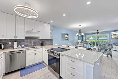 Image de Dans Florida Condos Dolphin Bay at Runaway Bay