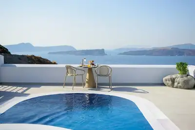 Image de Splendid Santorini Villa | Villa Vista |  3 Bedrooms  | Private pool & Spa Bath & Breathtaking Sea Views | Akrotiri