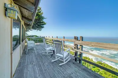 Image de Oceanfront Irish Beach Home: Private Beach Access!