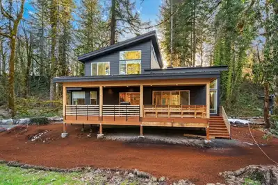 Image de Sandy River Group Getaway