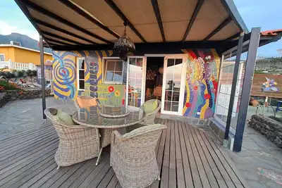 Image de Casa ArtĂstica con JardĂn y Impresionantes Puestas de sol