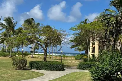 Image de 40% off August & September bookings! Island Oasis-Luxury condo at Pelican Cove\n