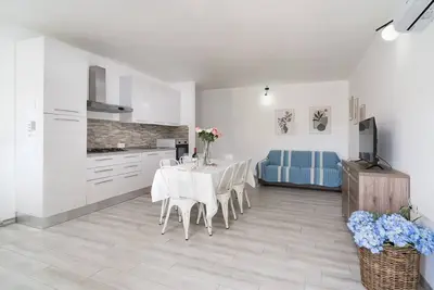 Image de Trilo Cedro: Confortevole Trilocale a Orosei