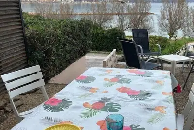 Image de Appartement climatisé avec une belle vue sur la mer à Bormes-les-Mimosas.