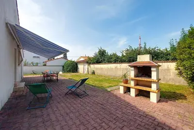 Image de Belle maison de vacances privée avec climatisation, Wifi, Tv, terrasse et parking