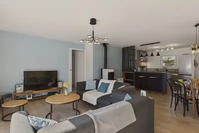 Image de Erquy - Maison moderne avec jardin ensoleillé