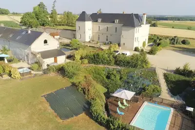 Image de Le Medieval De La Gentilhommiere 3* avec Piscine Chauffée et son Spa Privé