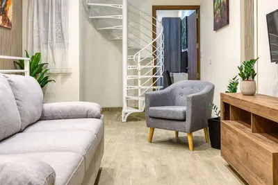 Image de Authentic & Spacious 3br home with Private Terrace