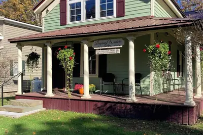 Image de Leaping Waters - peaceful home located along the West Canada in Barneveld, Ny.
