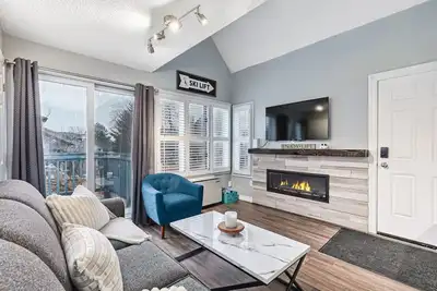 Image de Mountainside North Creek Condo w Private Balcony